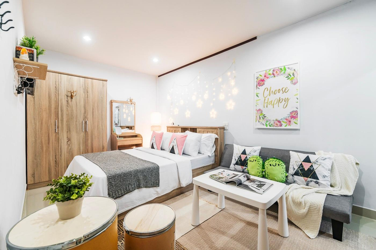 NUTANEE Room No.09, Khlong San