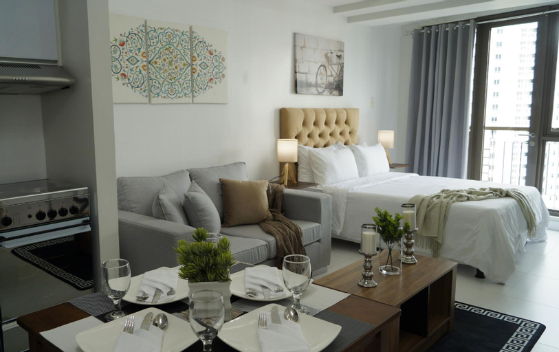 Cozy & Spacious KL Tower Greenbelt Unit w/ Balcony, Makati City