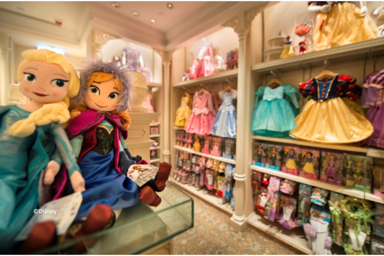 Hong Kong Disneyland Hotel, Lantau Islands