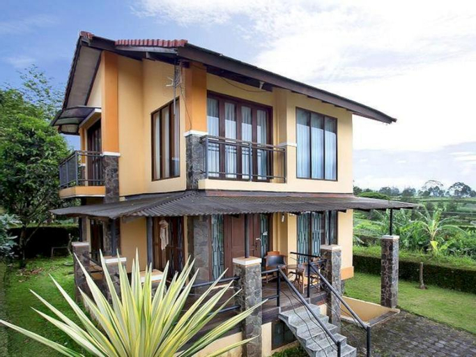 Villa G8 Lembang, Bandung