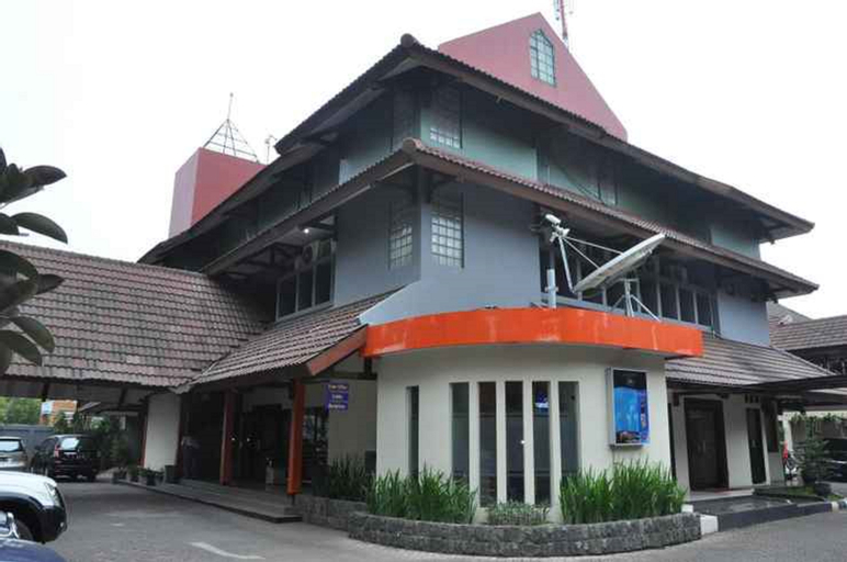 Exterior & Views 1, D Arcici Hotel Plumpang, North Jakarta