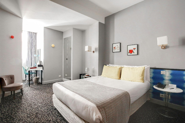 Bedroom 1, Acadia Astotel, Paris