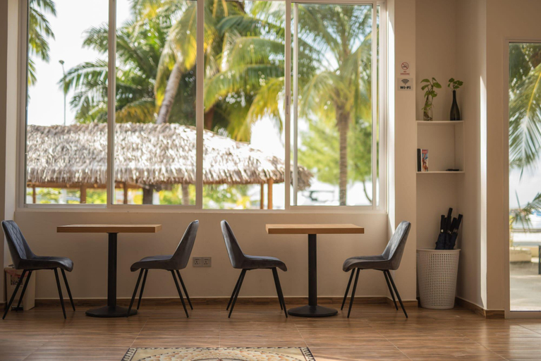 Public Area 3, iCom Marina Sea View, Maafushi Island