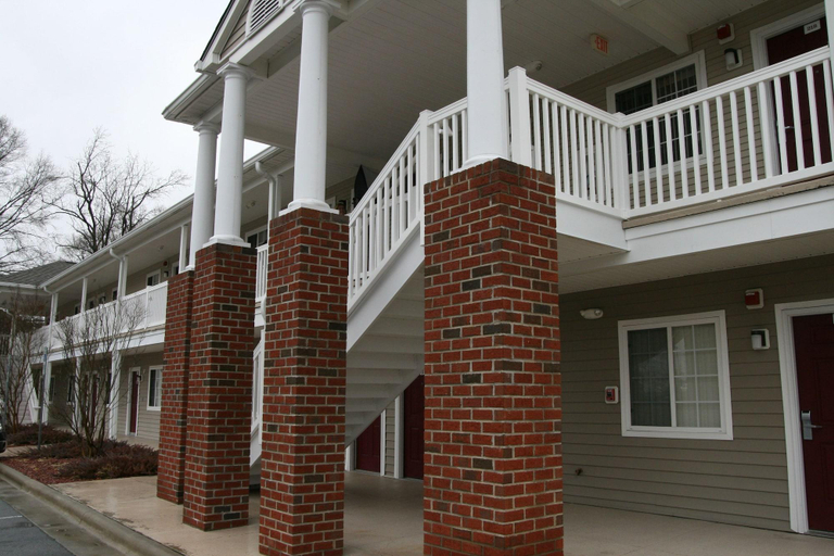 Public Area 2, Affordable Suites Wilson, Wilson