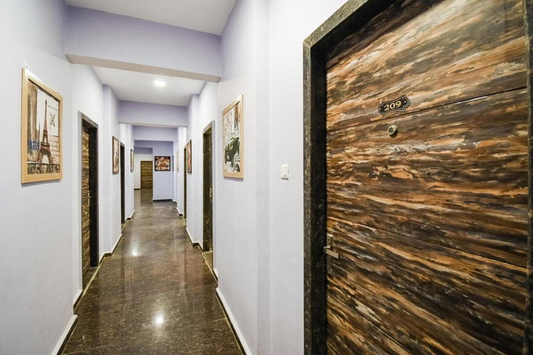 Public Area 2, Hotel Golden I, Raipur