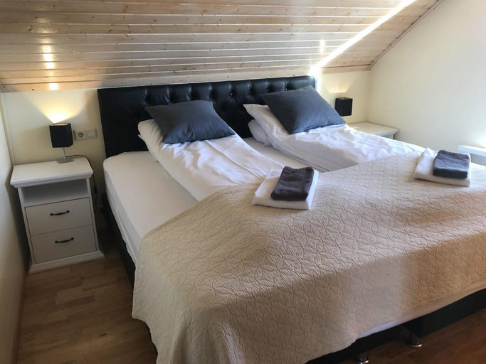 Bedroom 3, Hvammur Guesthouse, Sveitarfélagið Hornafjörður