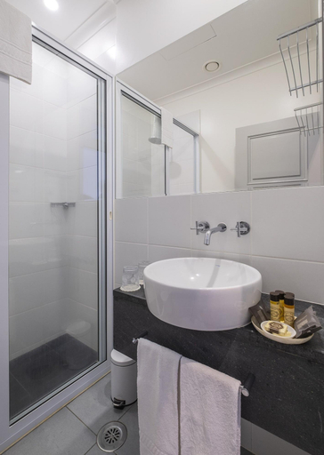 Bathroom 5, Casa do Campo de São Francisco, Ponta Delgada