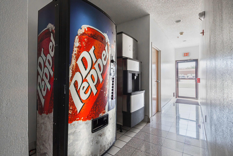 Public Area 2, Motel 6 Dallas - Irving DFW Airport South, Irving