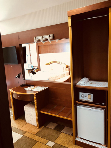 Bedroom 3, Grand Amisos Hotel, Merkez