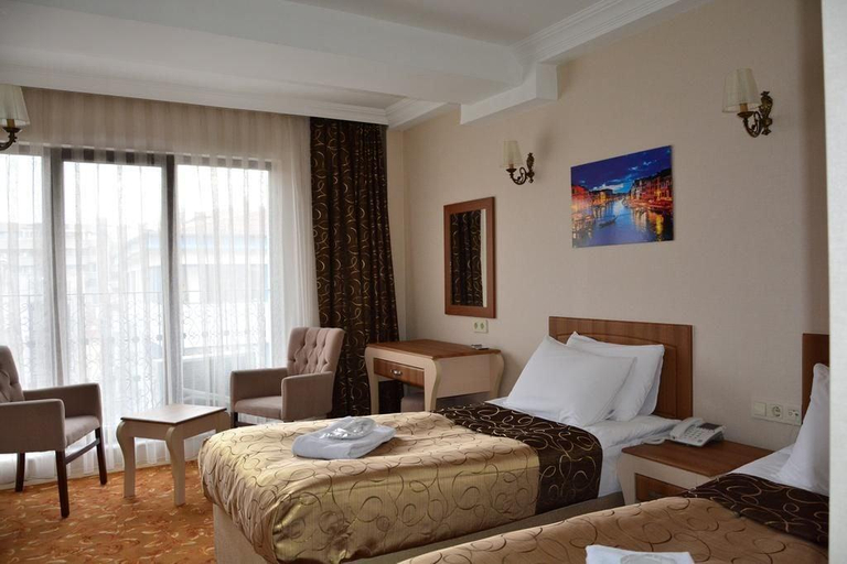 Bedroom 3, Konur Hotel, Çankaya