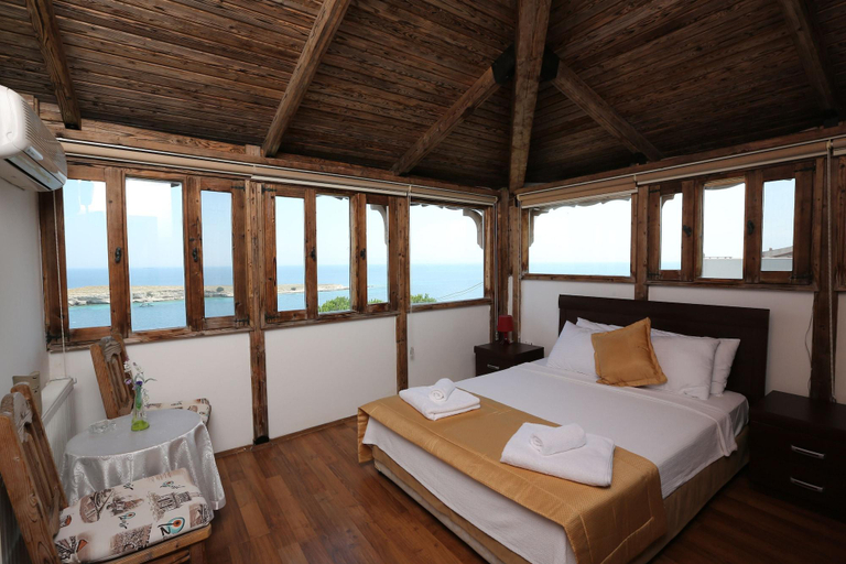 Bedroom 3, Arya Karaburun, Karaburun