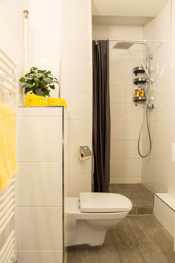 Bathroom, Stylish Loft Apartm. +SelfCheckIn +Street Parking, Berlin