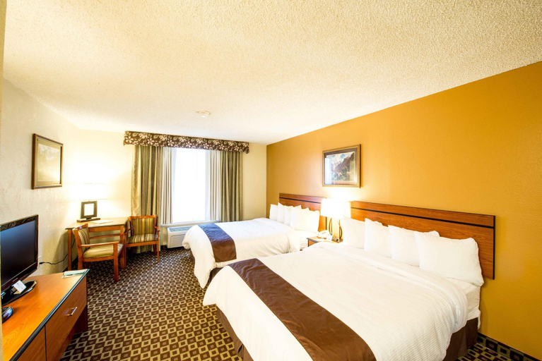 Bedroom 3, Summit Suites, Summit