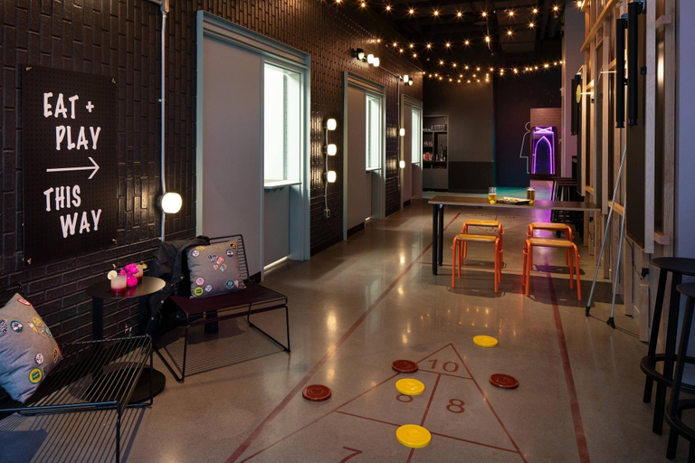 Public Area 2, Moxy Portland Downtown, Multnomah