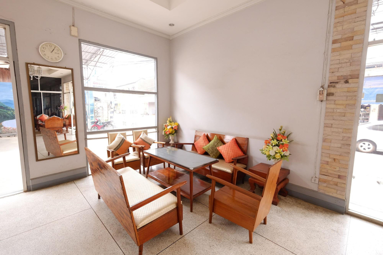 Public Area 3, Mitaree Hotel 1, Mae Sariang
