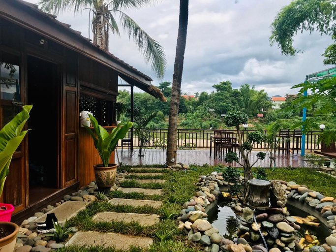 Public Area 2, Cosiana Riverside, Luang Prabang
