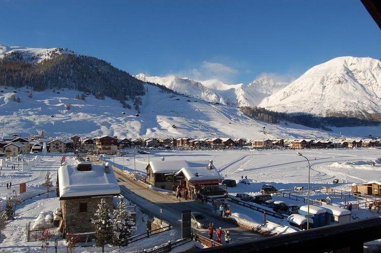 Exterior & Views 2, Hotel B&B Bondi, Sondrio