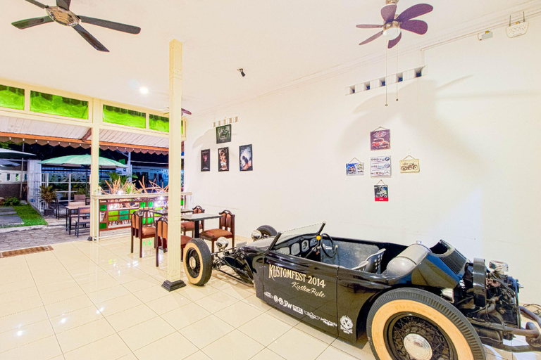 Public Area 2, D'Talent Hotel, Yogyakarta