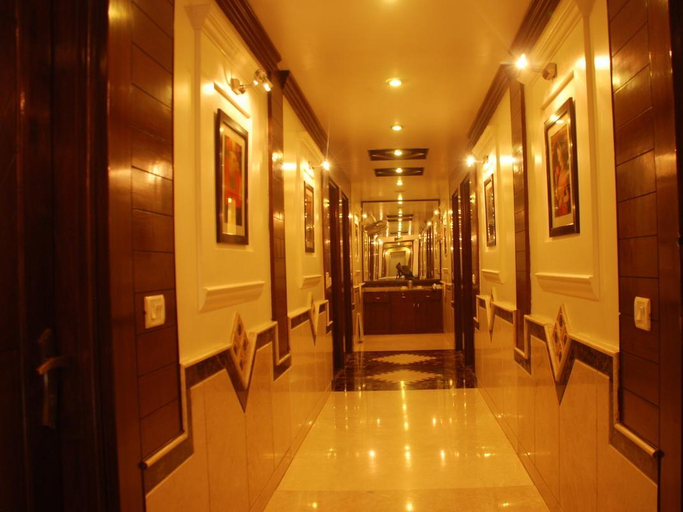 Public Area 3, Hotel Shipra International, Delhi