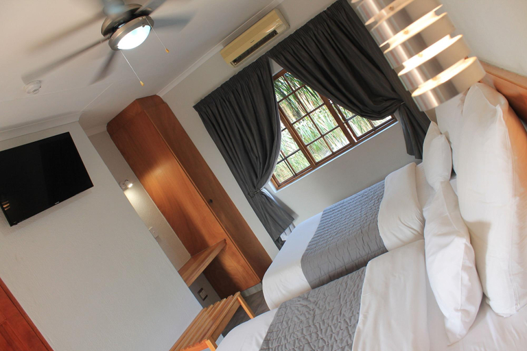 Public Area 3, Nelspruit Lodge, Ehlanzeni