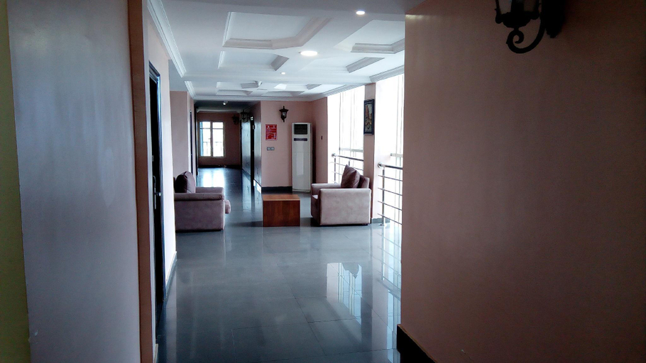 Public Area, Nandas Hotel, Shagamu