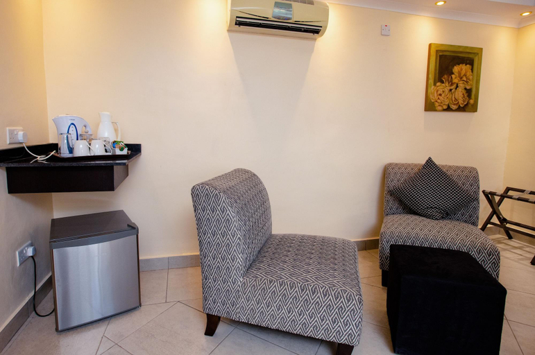 Public Area 2, Casa Mia, Blantyre City