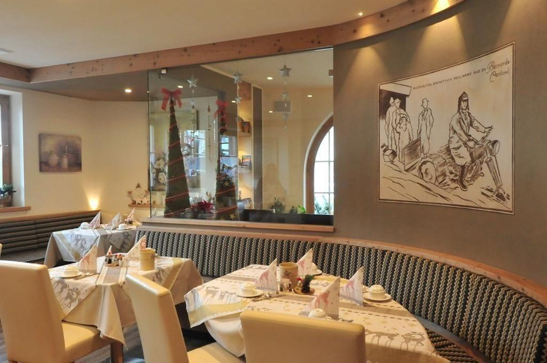 Food & Drinks 5, Hotel B&B Bondi, Sondrio