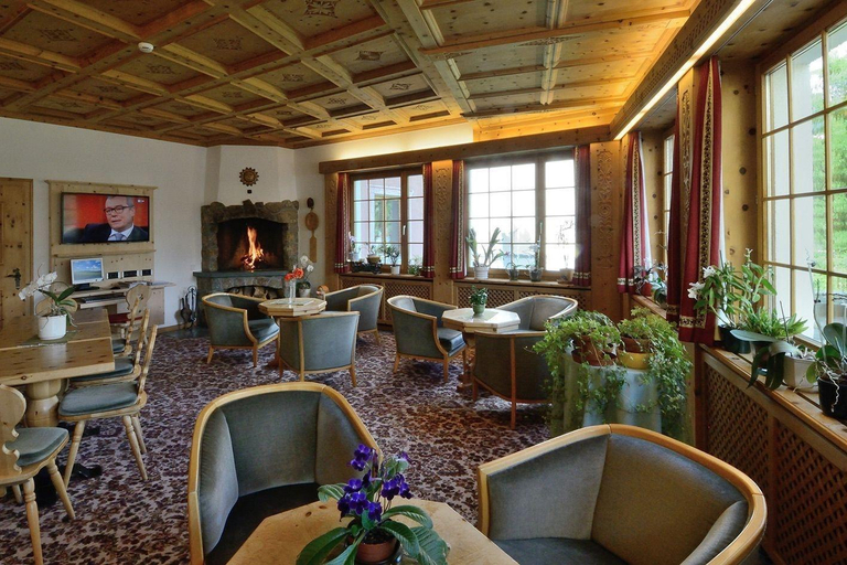 Public Area 3, Hotel Corvatsch, Maloja
