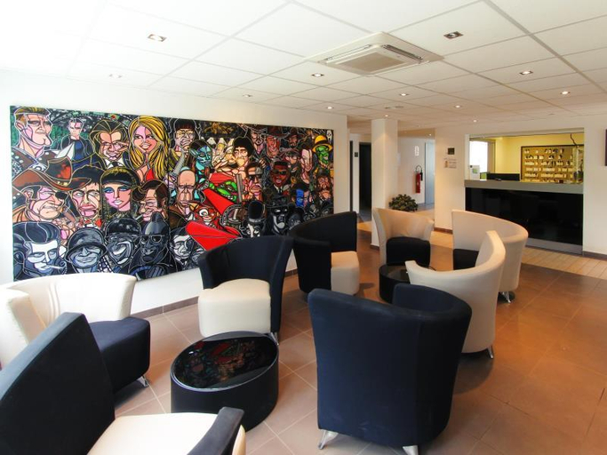 Public Area 3, Comfort Aparthotel Antibes Le Maestria, Alpes-Maritimes