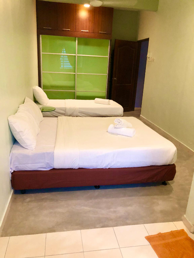 Bedroom 4, BUKIT INDAH HOMESTAY FAMILY ROOM I02 I03, Bentong
