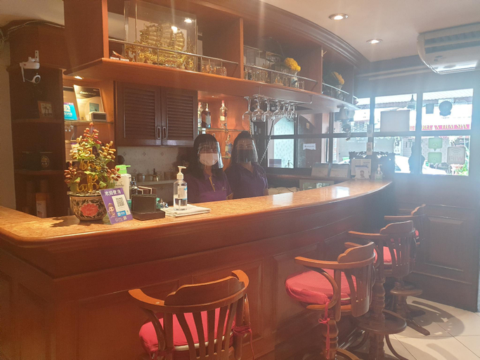 Food & Drinks 5, Chaiyapoon Inn, Pattaya