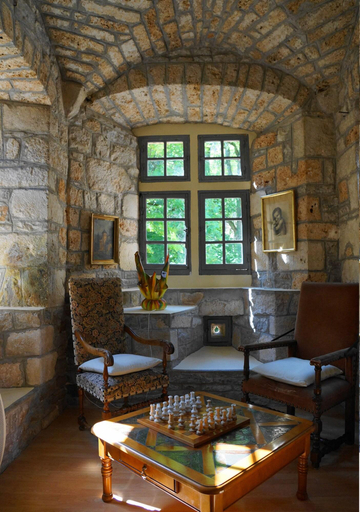 Public Area 5, Château de la Caze, Lozère