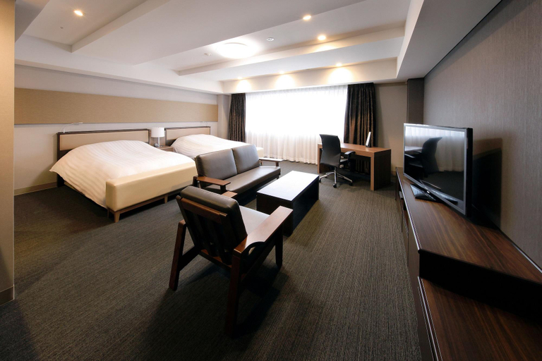 Bedroom 3, Silk Hotel, Iida