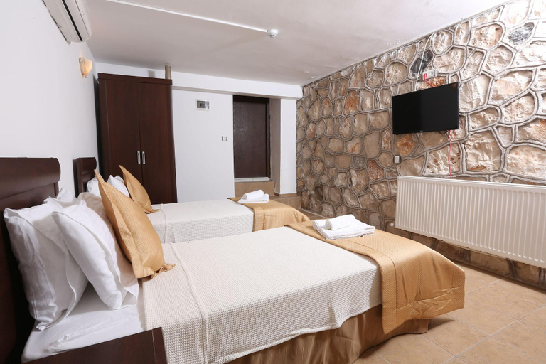Bedroom 5, Arya Karaburun, Karaburun