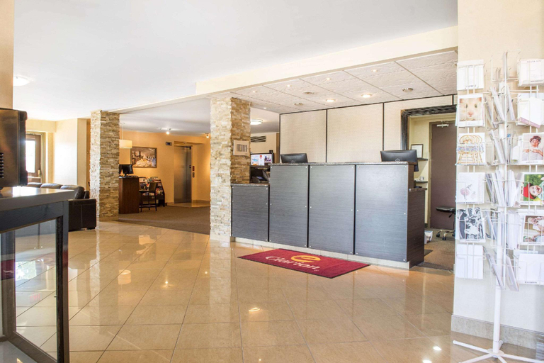 Public Area 3, Quality Inn and Conference Centre, Renfrew