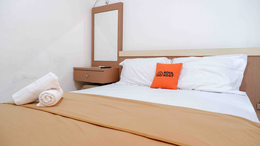 KoolKost near Sindu Kusuma Edupark 2 (Minimum Stay 30 Nights), Sleman