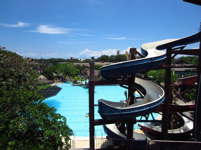 Caribbean Waterpark & Resotel, Bacolod City