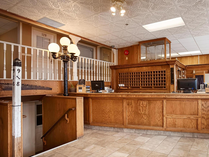 Public Area 2, Best Western Gold Rush Inn, Yukon
