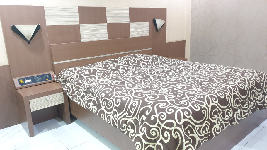 Bedroom 3, Hotel Suroyo RedPartner, Probolinggo