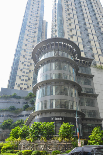 Exterior & Views, Oasis Regency Fort Victoria, Taguig