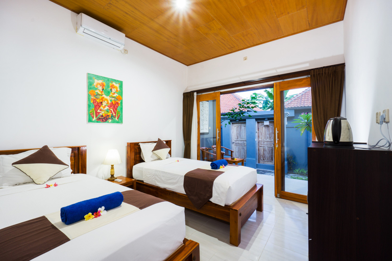 Nusa Bagus Homestay - Tap to explore photos