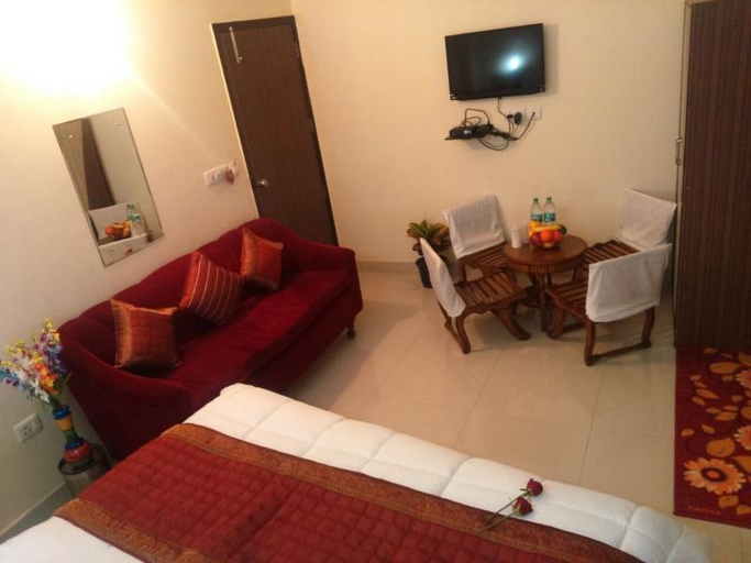 Bedroom 4, Hotel Luck Residency, Delhi