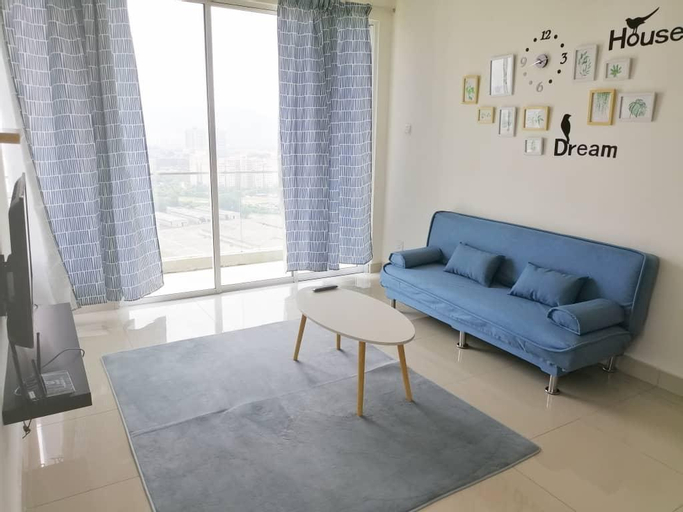 8 pax@Spacious and Clean 3 BR. 10 minutes to KLCC, Kuala Lumpur