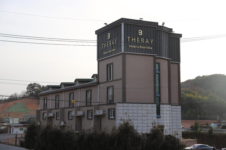 The Bay hotel & pool villa, Suncheon