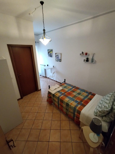 Bedroom 4, affittacamere le lanterne, Perugia