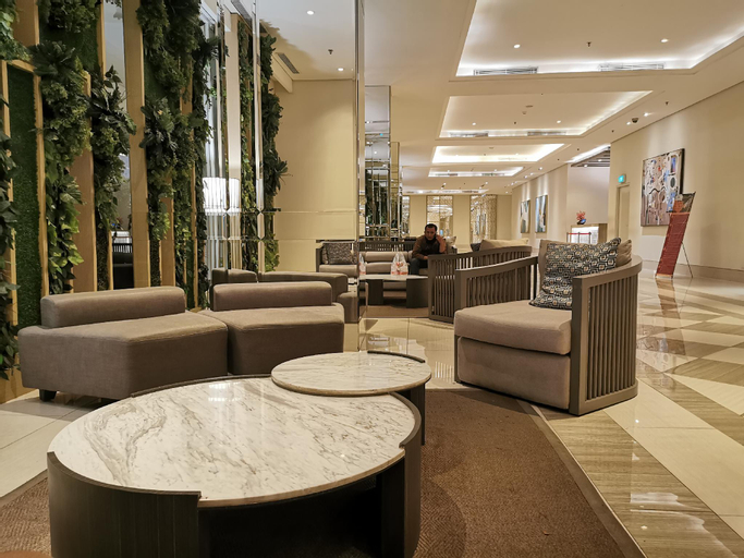 Public Area, Comfy Apartment above Pakuwon Mall (with wifi), Surabaya