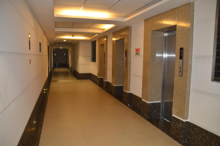 Public Area, Atrium - ICONIC , Sri Jayawardanapura Kotte