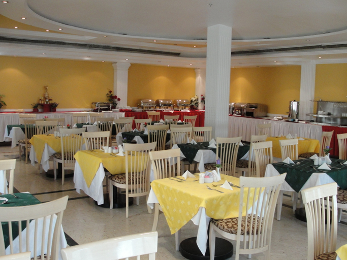 Food & Drinks 4, Summer Land Hotel, Sharjah City