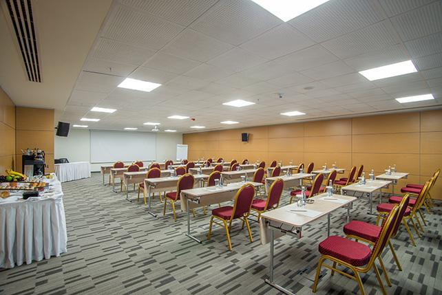 Food & Drinks 5, Tav Airport Hotels Izmir, Menderes