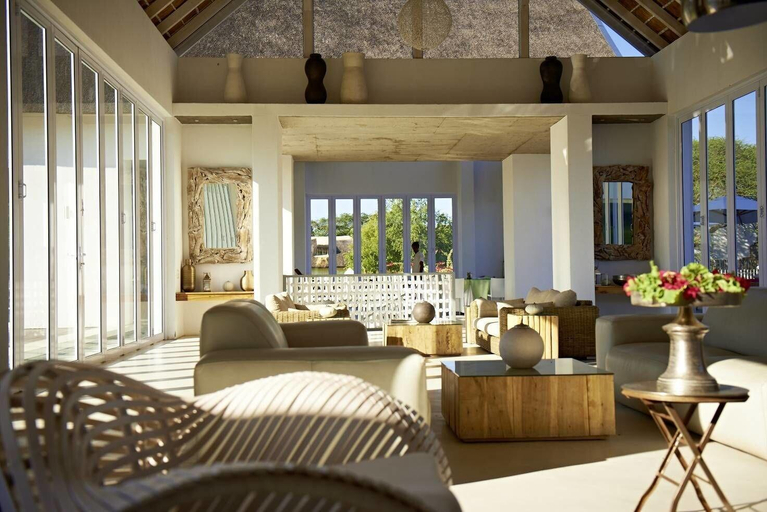 Public Area 3, Emanya at Etosha Game Lodge, Guinas